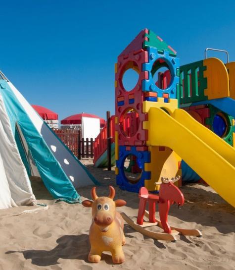 hotelbristolcattolica en spiaggia 020