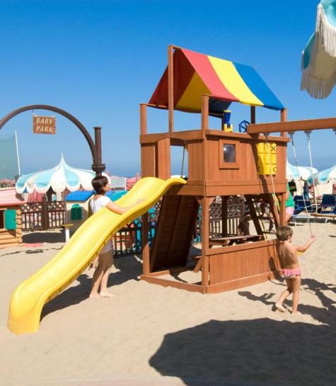 hotelbristolcattolica en spiaggia 021